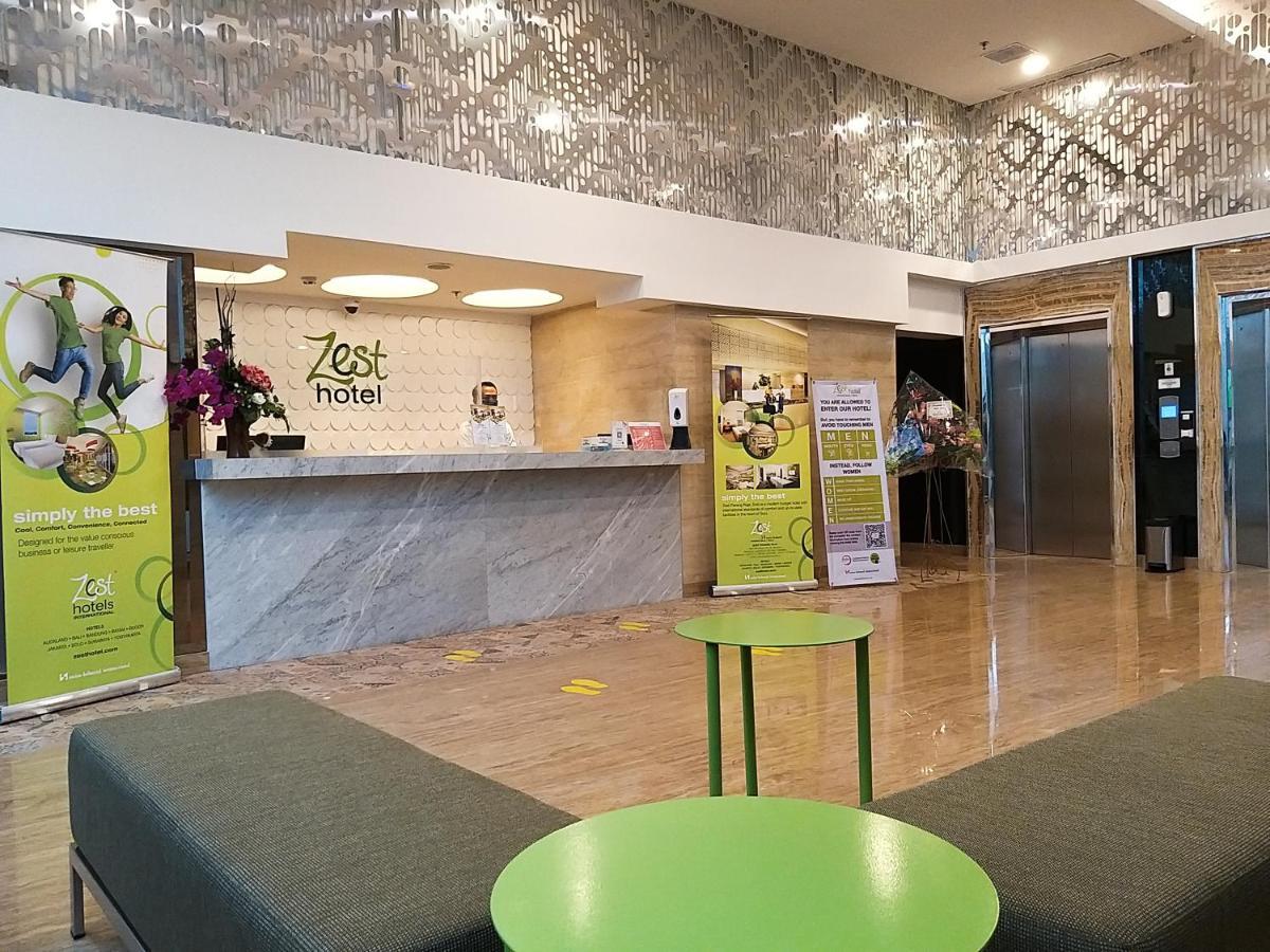 Zest Parang Raja Solo By Swiss-Belhotel International Bonorejo Exterior foto