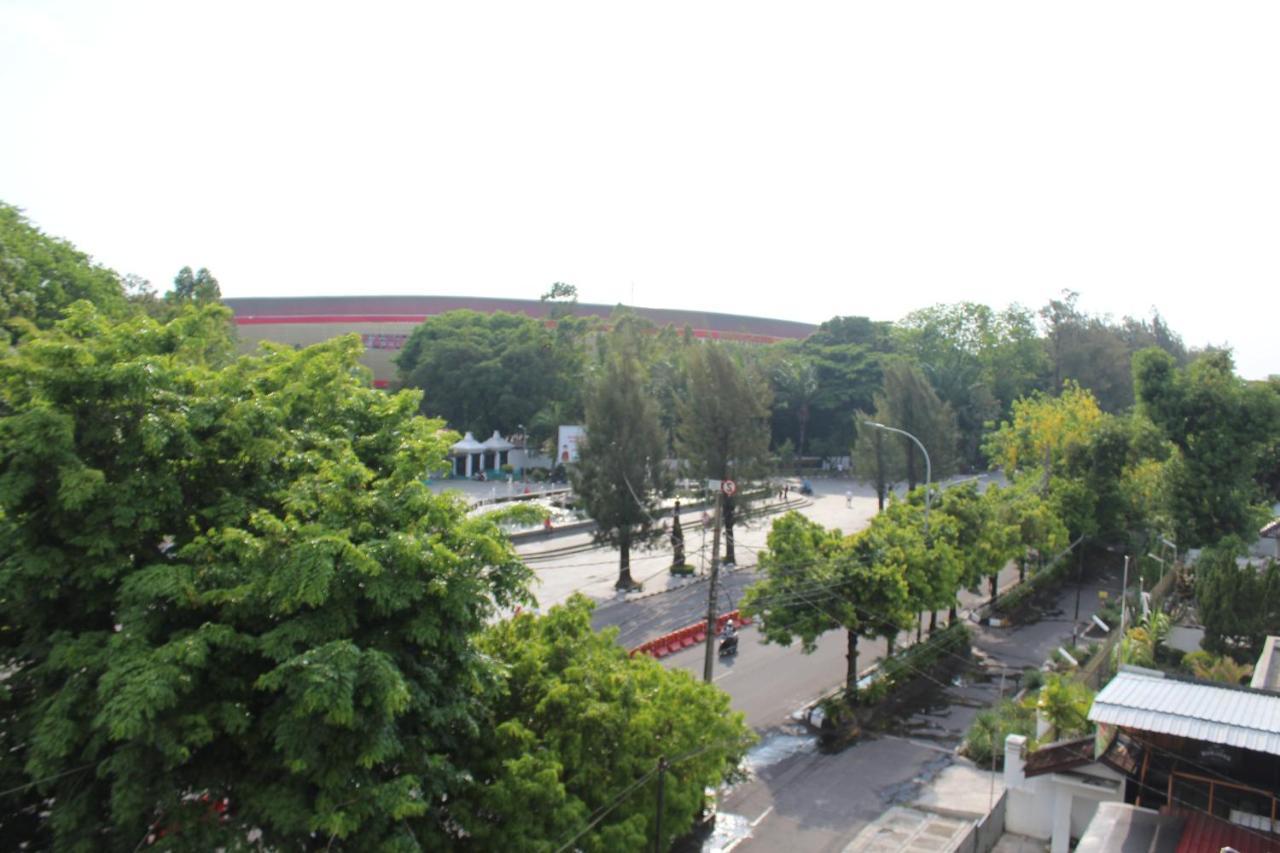 Zest Parang Raja Solo By Swiss-Belhotel International Bonorejo Exterior foto